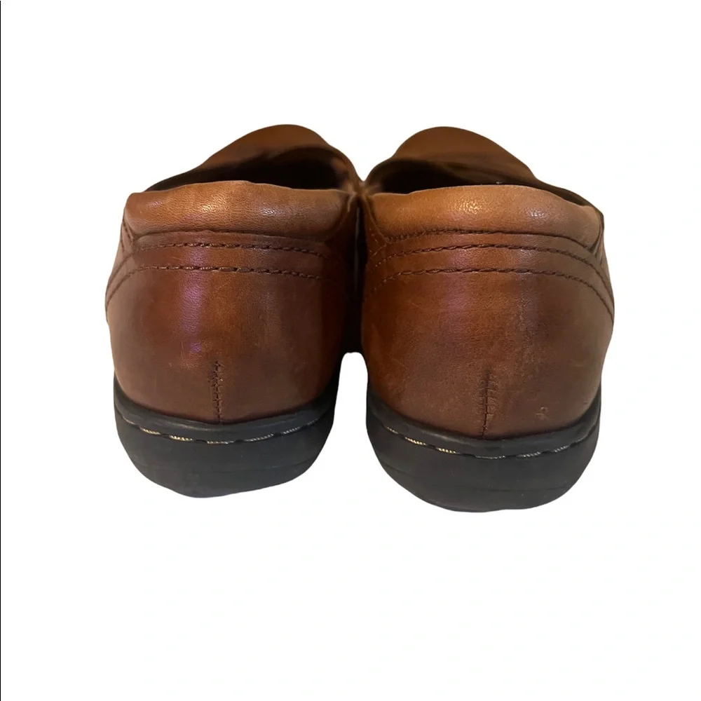 Cobb Hill by New Balance Criss Criss Brown Leather Flats Size 10M
